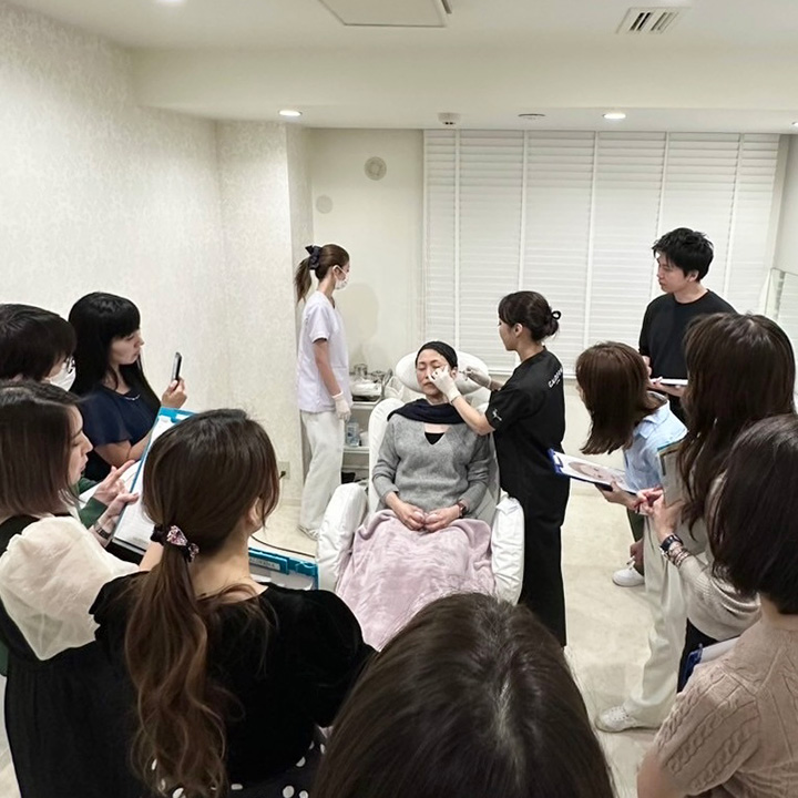 注入指導医としてドクター向けテクニックシェアを行っています。